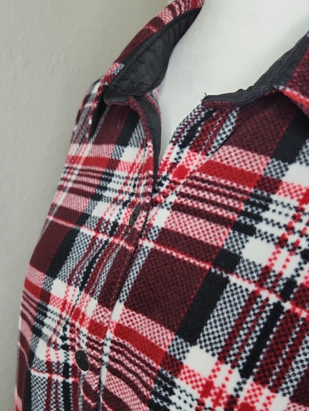 Riders By Lee Women's Soft Red and Black Plaid Button-Up Shirt Flannel - Picture 4 of 9